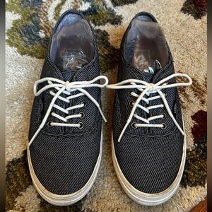 Vans Blue Denim Lace Up Sneaker Skate Shoe Women’s 7.5 Men’s 6 Streetcore